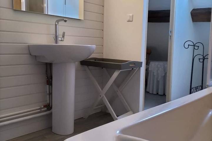 Longère ideally located for visiting the chateaux of the Loire Valley in Cormeray, Sologne