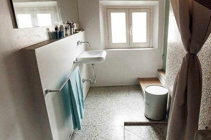 Entire apartment, Little Tower Over The Roofs in Modena, Modena Province