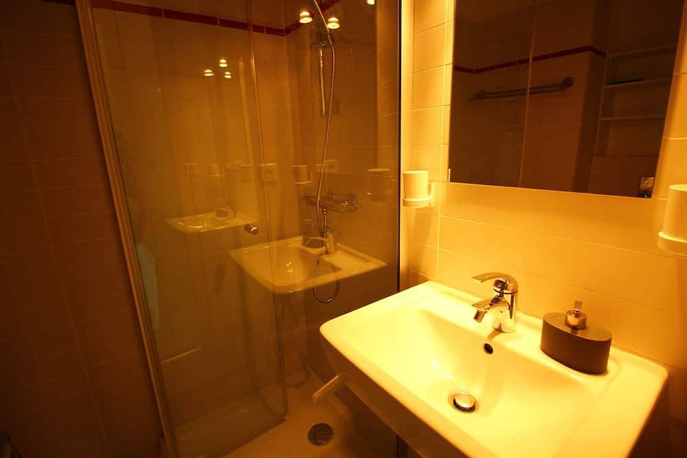 Entire apartment, Apartment with sea view on the Côte d'Azur in Gigaro, La Croix-Valmer