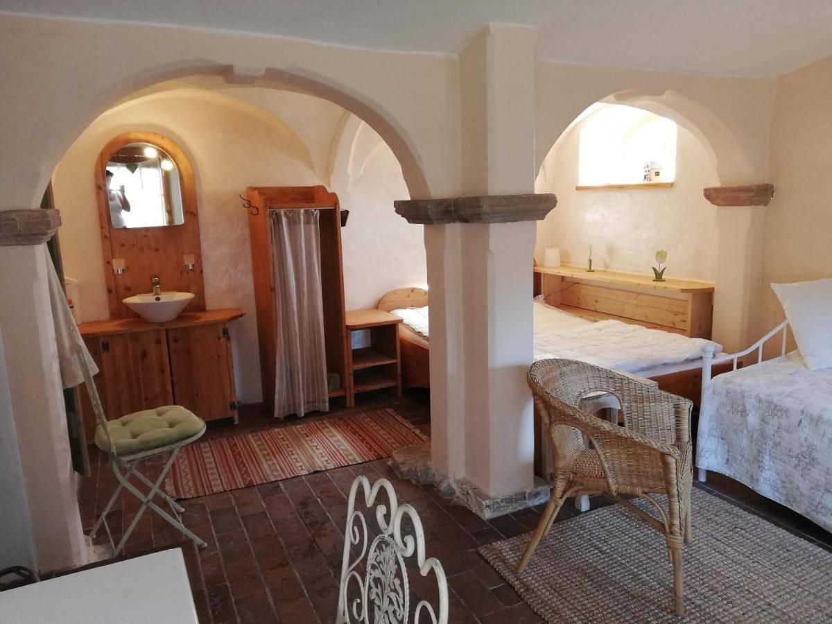 Ganze Wohnung, Two-Bedroom Apartment in Zschadraß, Colditz