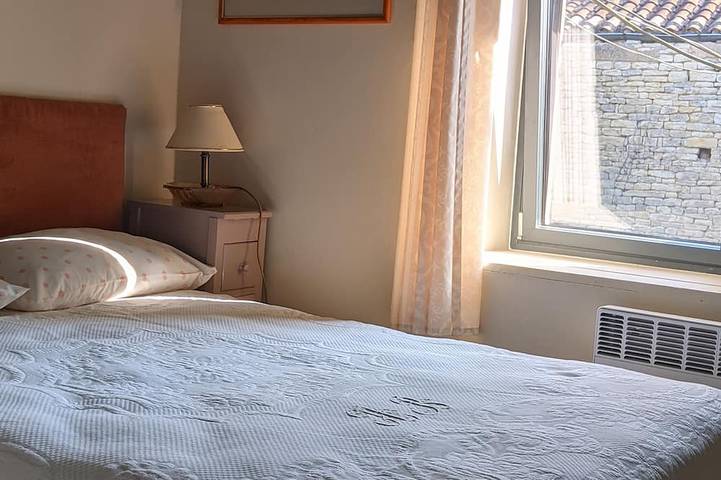 Location de vacances pour 6 personnes, avec jardin, animaux acceptés à Arçais - 4