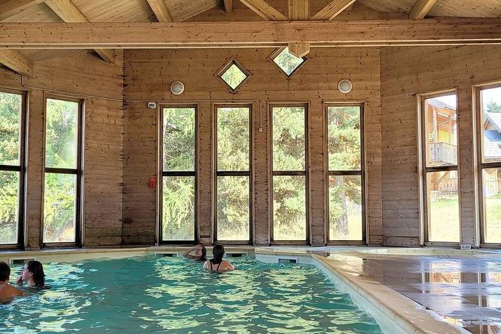 Chalet für 6 Personen, mit Sauna und Balkon sowie Garten, mit Haustier - 1