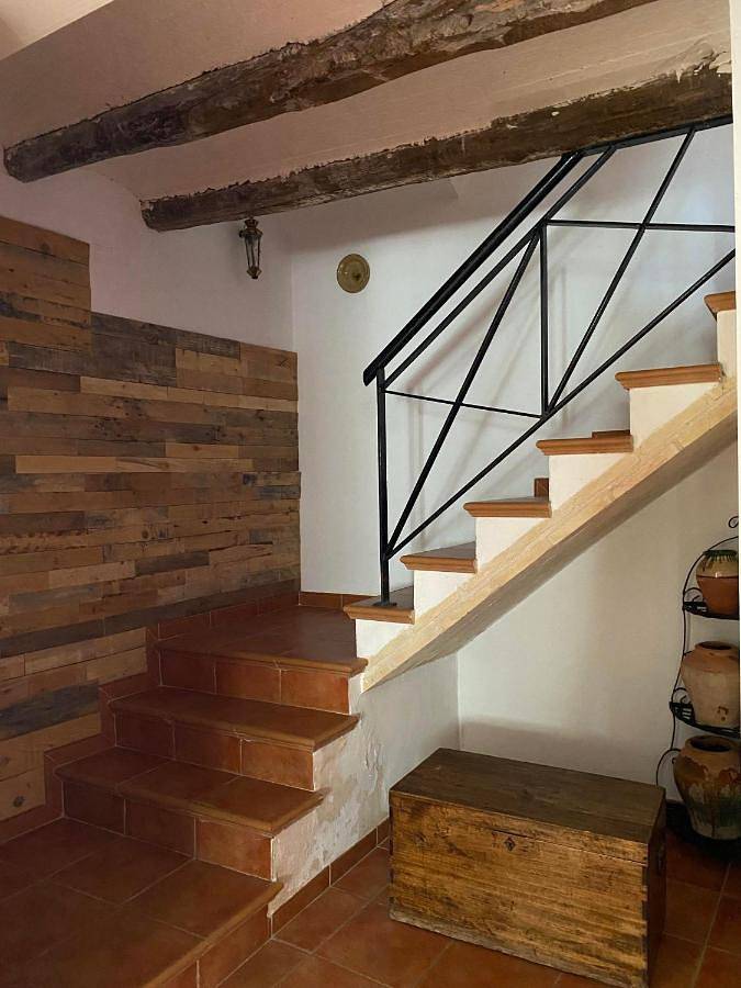Location de vacances pour 8 personnes, avec terrasse à Cretas - 2