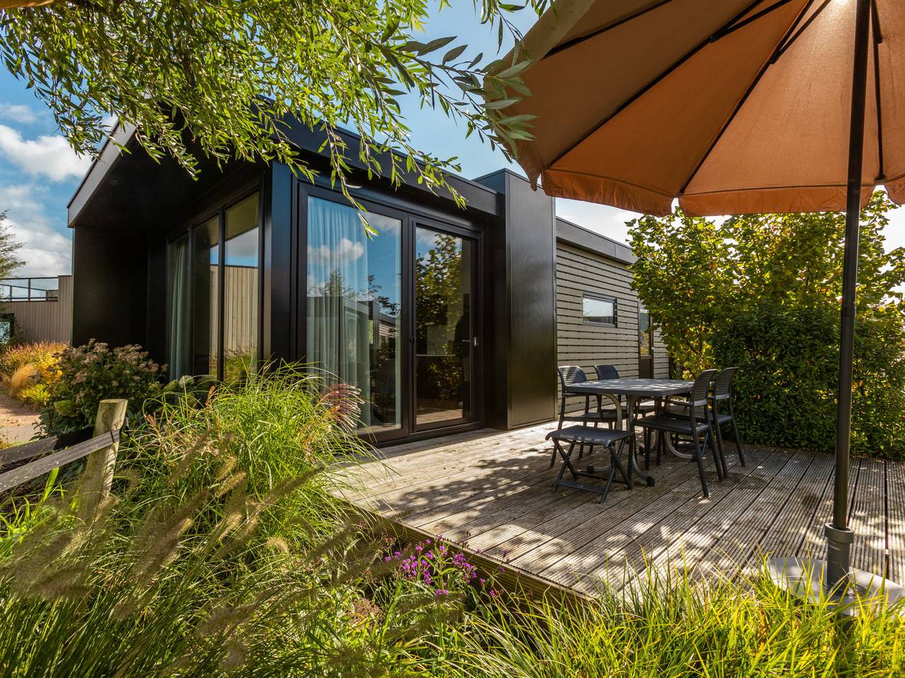 Vakantiepark Wiedense meren - Chalet Comfort in Nationalpark Weerribben-Wieden