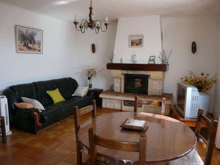 Location de vacances pour 6 personnes, avec jardin à Cabrières-d'Avignon - 4