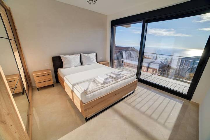 Villa Jelena with private pool - Lapcici in Municipalité de Budva