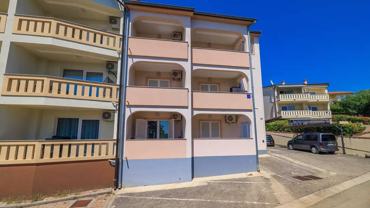 Appartamento vacanze a Kvarn a partire da 106€ a notte