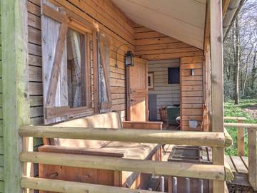 Holiday Rental for 6 People in Fordingbridge, New Forest, Photo 1