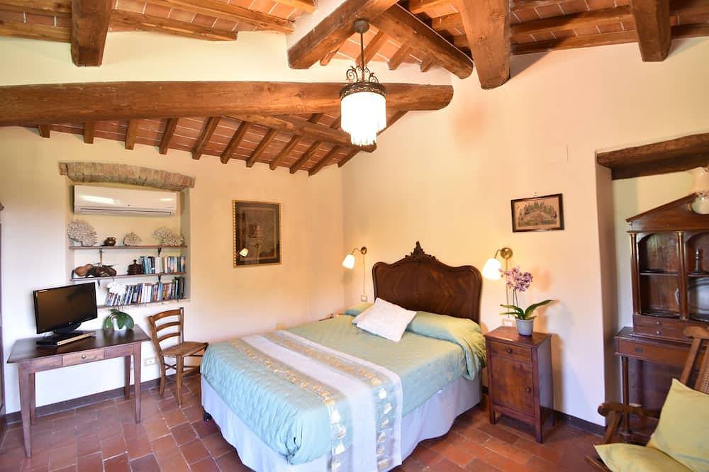 Appartamento intero, Appartamento in splendido casale con terrazza privata, Chianti, a 6 km da Siena in Monteriggioni, Chianti