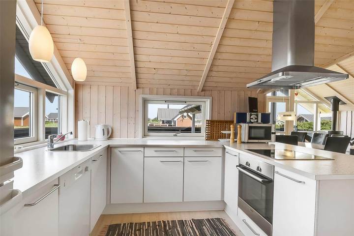 Ferienhaus für 6 Personen, mit Terrasse und Sauna sowie Whirlpool in Lemvig - 2