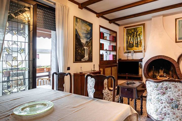 Ferienwohnung für 7 Personen, mit Balkon/Terrasse und Terrasse in Carrara