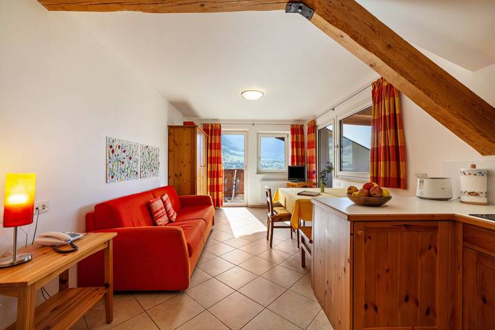 Ganze Wohnung, Ferienunterkunft "Gasserhof Ferienwohnung Morgenduft" in Kuens, Passeiertal