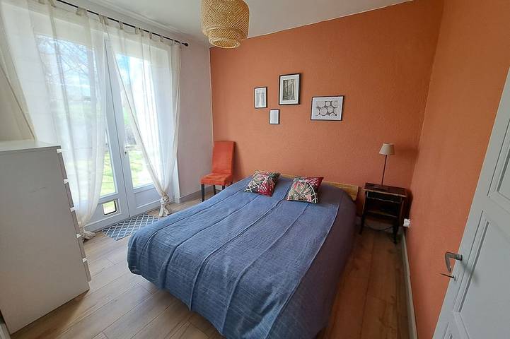 House in the Ardèche countryside, renovated, sleeps 8 in Issarlès, Ardèche
