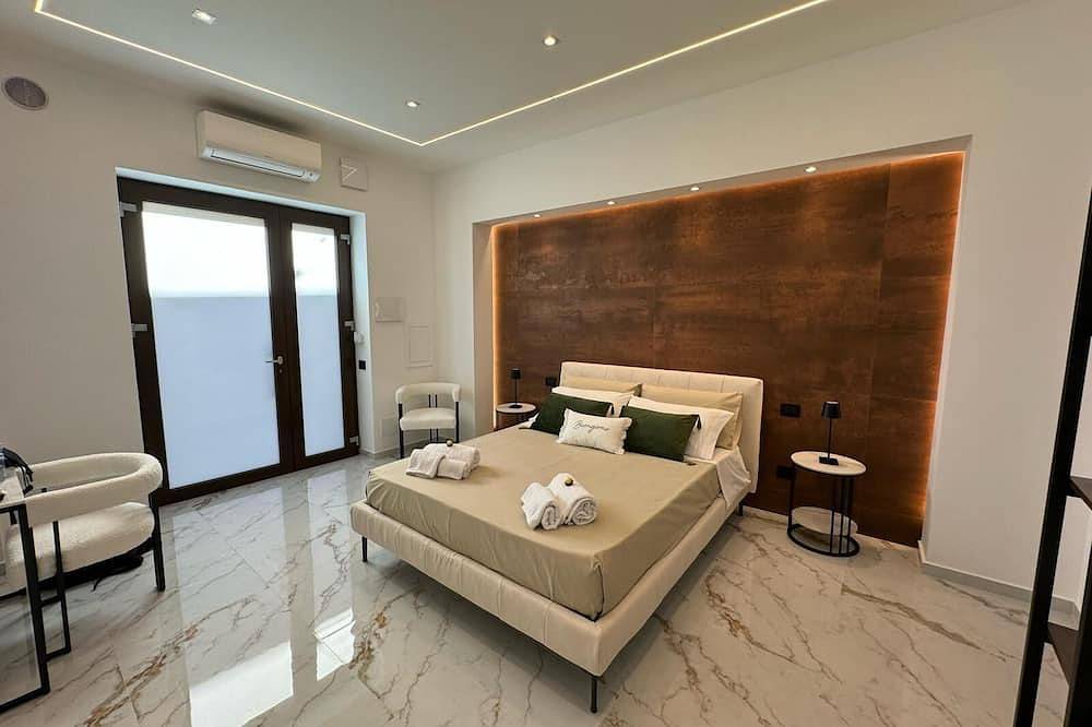 Flà Suite Deluxe in Terrasini, Palermo Province