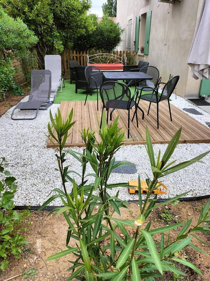Maison de vacances pour 4 personnes, avec piscine ainsi que terrasse et vue