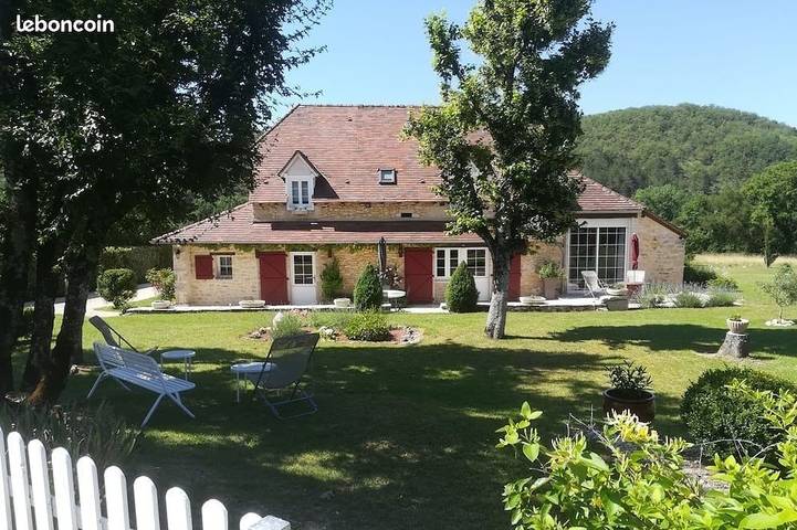 Gîte pour 6 personnes, avec jardin