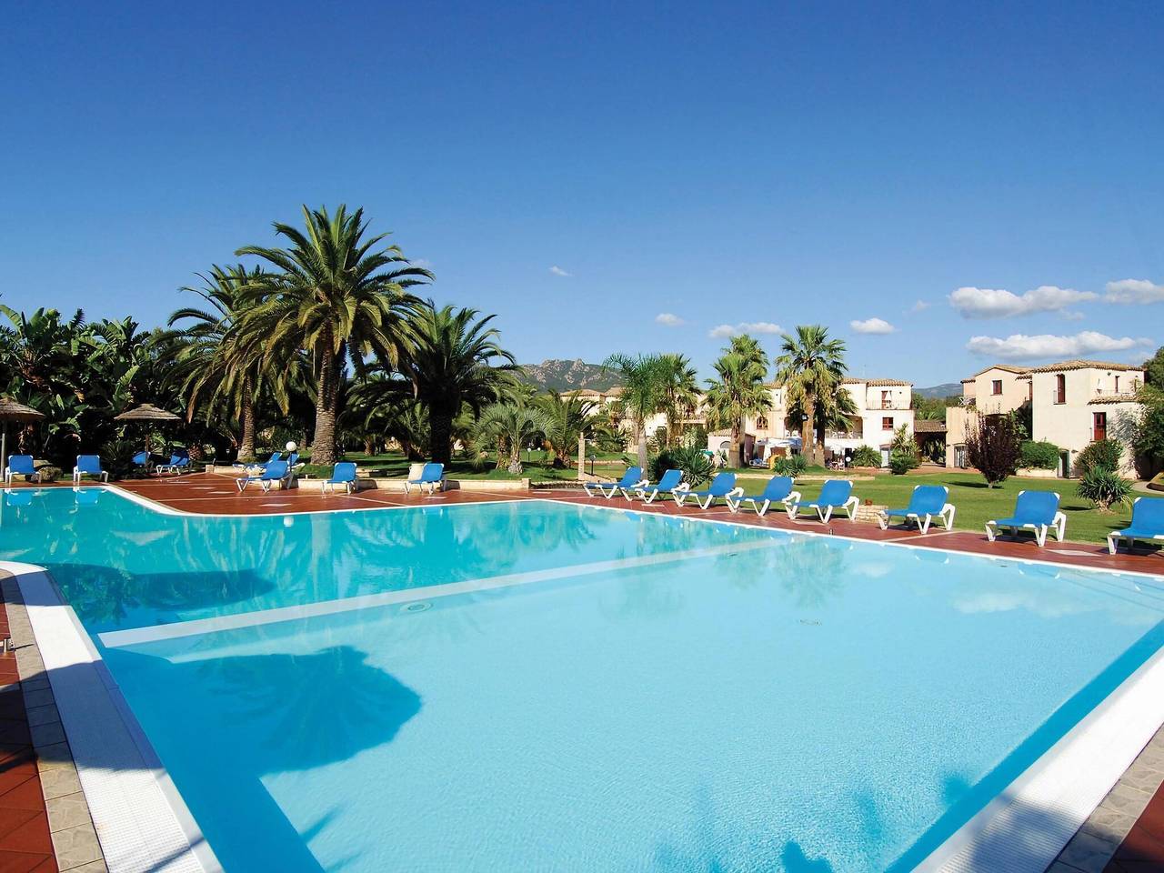 Appartamento intero, Casa vacanze a Pola con piscina in Pula Cagliari, Pula e dintorni