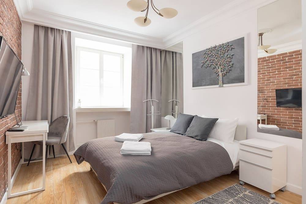 Ganze Wohnung, Old Town Grey Apartment in Warschau Stadtmitte, Warschau