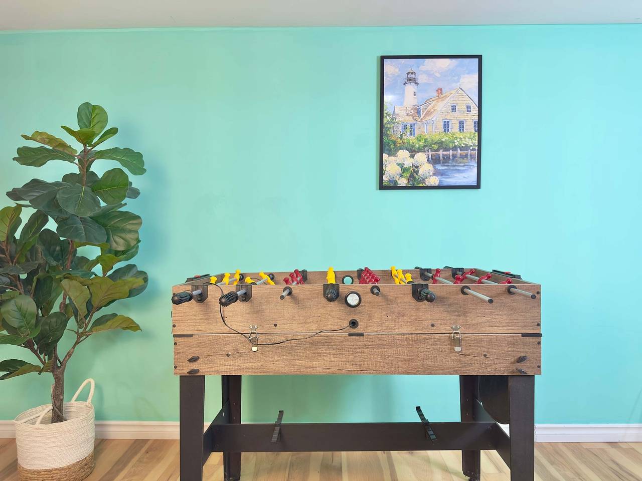 Spring Getaway 1Br Plus Den Near Beaches and Canal in Port Colborne, Cataratas del Niágara