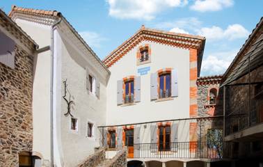 Location De Vacances pour 6 Personnes dans Privas, Ardèche, Photo 1