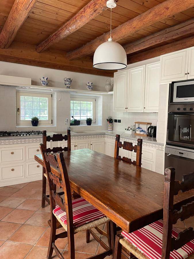 Gîte pour 8 personnes, avec Balcon et Terrasse ainsi que Jardin et Piscine à Colognola ai Colli - 4