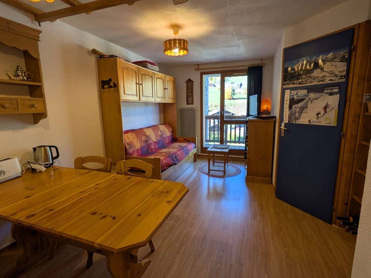 Appartement entier, Appart cosy 4 pers, proche pistes et piscine in Arêches, Beaufort (Rhône-Alpes)