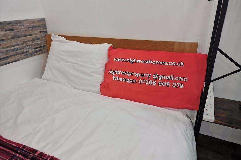 Ganze Wohnung, Nightrest Homes Studio Parking +5 Minutes Airport in Luton, Chiltern Hills