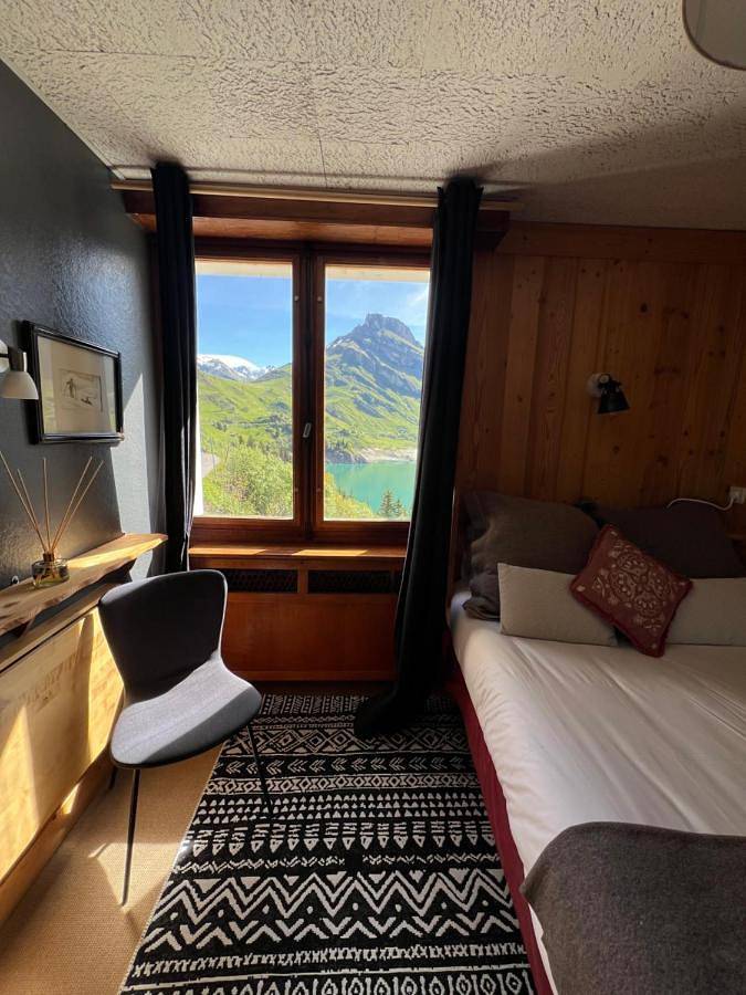 Hôtel pour 2 personnes, avec terrasse, animaux acceptés dans Lac de Roselend - 2