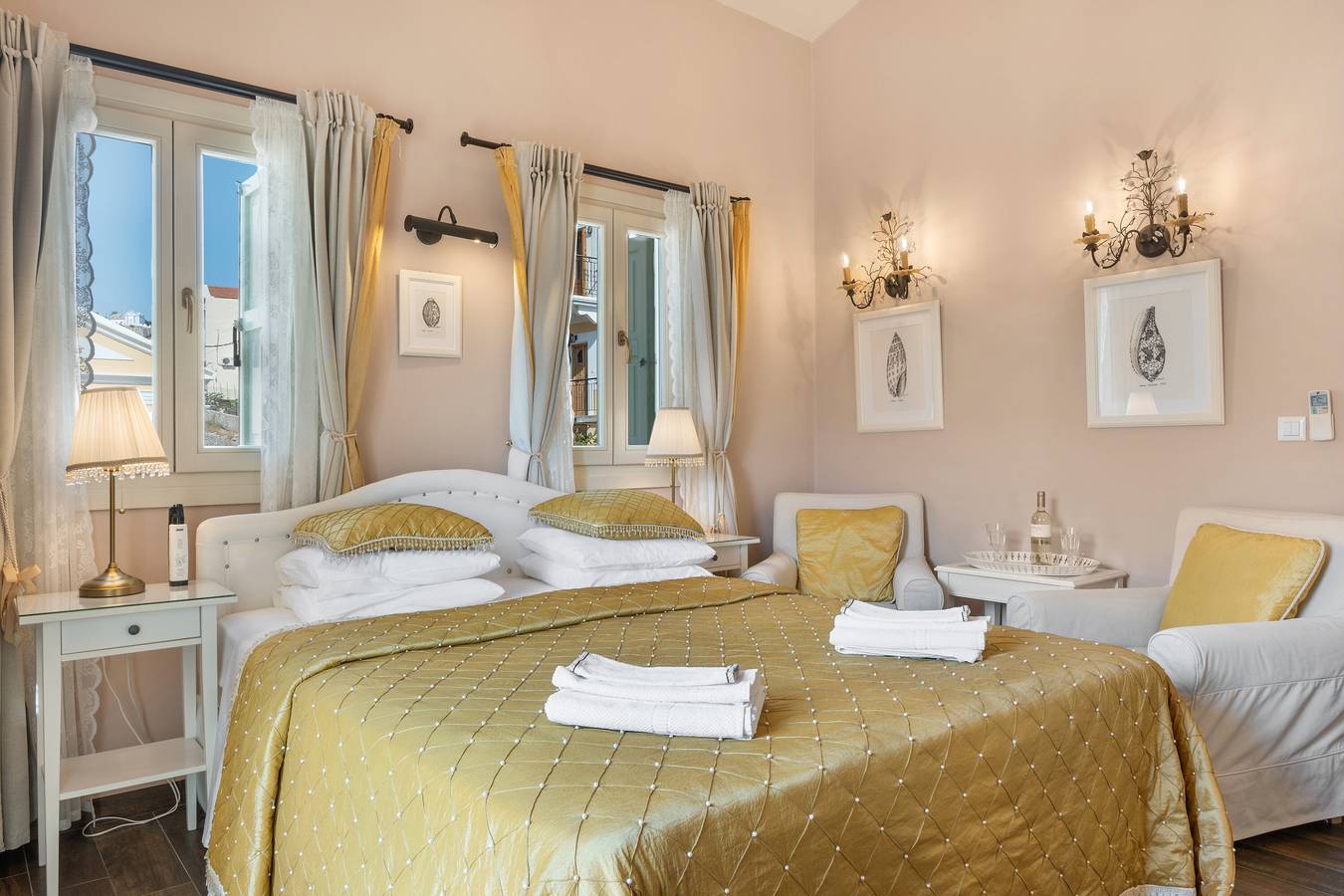 Ganze Wohnung, Ferienwohnung 'No 5 One Bedroom Symi Nautilus' mit Meerblick, Wi-Fi und Klimaanlage in Ano Symi, Rhodos