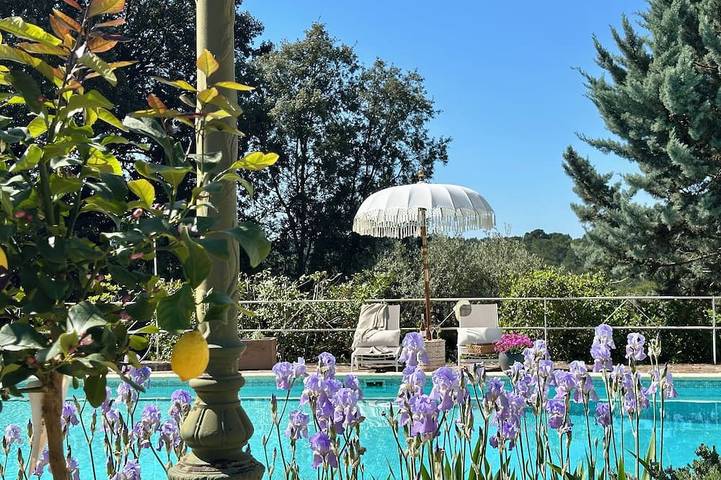 Gîte pour 3 personnes, avec piscine, animaux acceptés