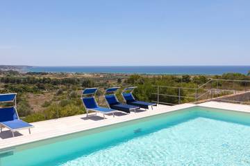 Villa pour 8 Personnes dans Salve, Golfe de Tarente, Photo 1