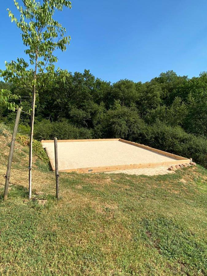 Gîte pour 6 personnes, avec Terrasse ainsi que Jardin et Vue à Aiguèze - 2