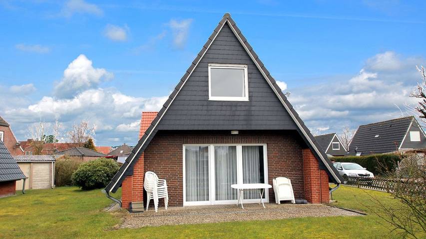 Ferienhaus mit Meerblick für 6 Personen, mit Terrasse, mit Haustier in Ostfriesland