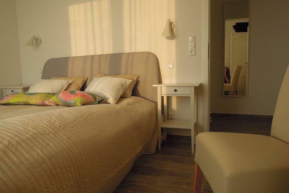5* Ferienhaus direkt am Schleiufer | Wlan | Sauna | Whirlwanne | Kaminofen in Kosel, Ostsee Schleswig-Holstein