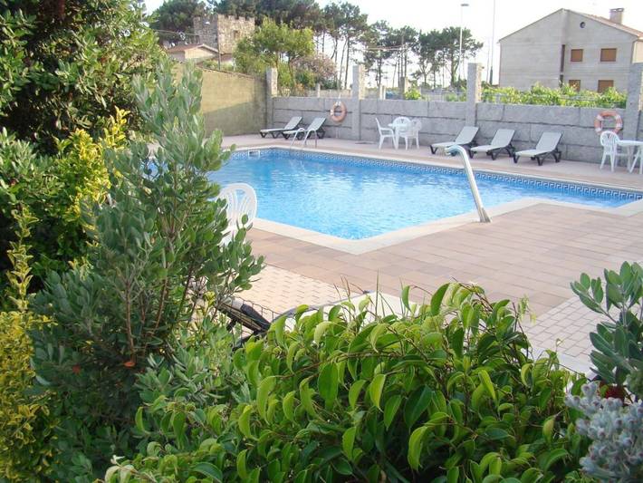 Hôtel pour 4 personnes, avec piscine et jardin