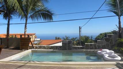 Maison de vacances pour 5 personnes, avec vue ainsi que piscine et jardin, animaux acceptés sur l' Île de la Réunion