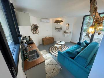 Gîte pour 2 personnes, avec jacuzzi et jardin à Saint-Martin-de-Londres