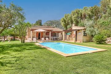 Villa in Pollença, Serra de Tramuntana für 4 
