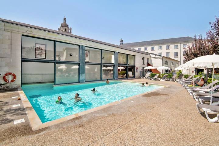 Location de vacances pour 4 personnes, avec jardin et piscine, animaux acceptés à Loches - 2