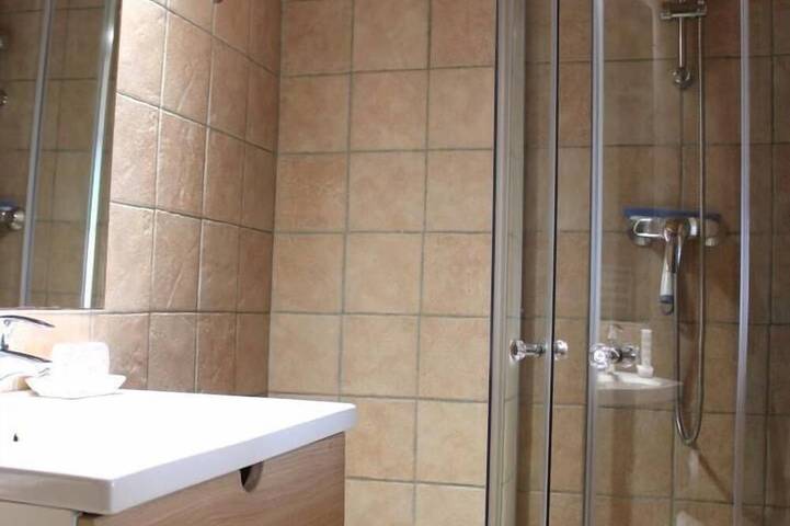 Location de vacances pour 2 personnes à Tourrette-Levens - 4