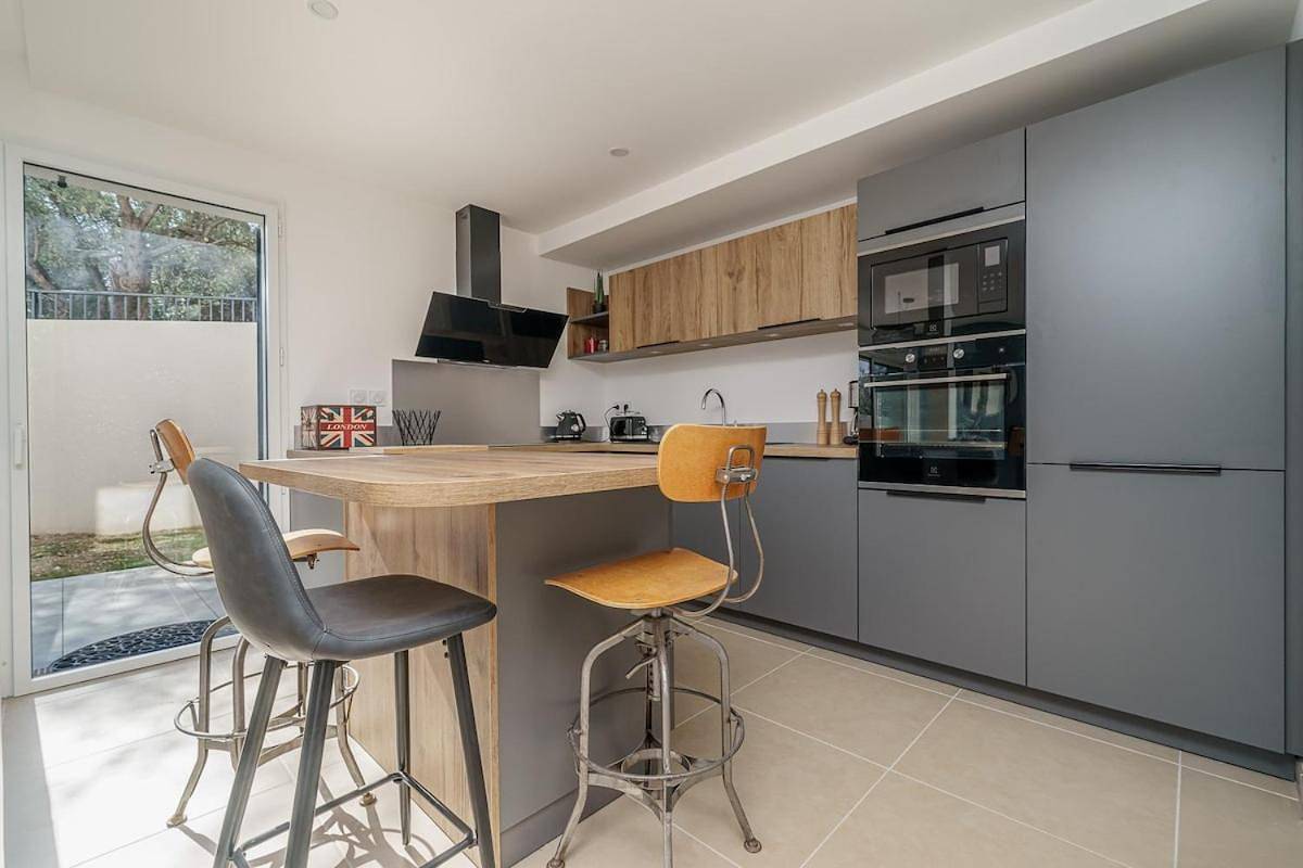Villa Escale Marine, Vue Mer, 3 chambres - 2 lits double et 2 lits simples in La Ciotat, Marseille en omgeving