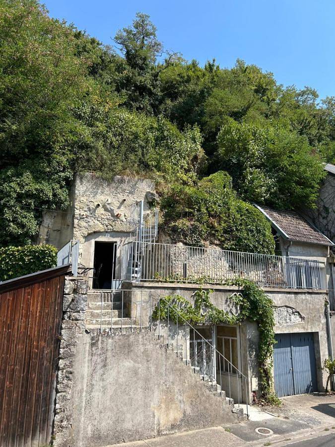 Location de vacances pour 3 personnes, avec jardin et terrasse, animaux acceptés à Villaines-les-Rochers - 2