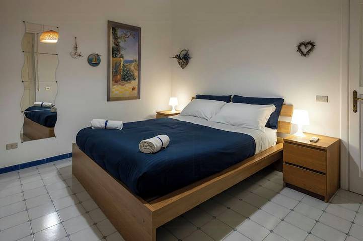Ganze Wohnung, Haus mit Zitronenhain und Meerblick in Atrani in Castiglione, Ravello