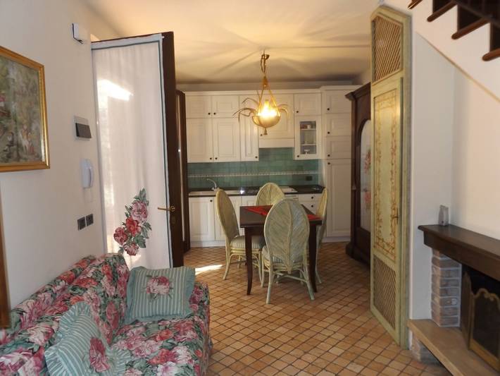 Mediterranean Villa near the Beach with Terrace and Pool in Corno (Garda), Garda