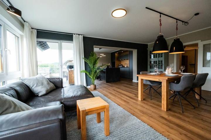 Ferienwohnung für 4 Personen, mit Balkon und Ausblick in Virneburg