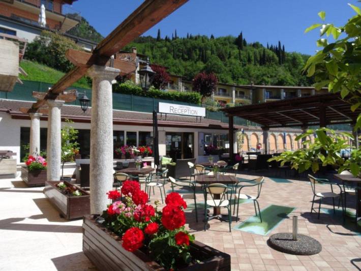Ferienwohnung für 5 Personen, mit Balkon und Pool in Tignale - 2