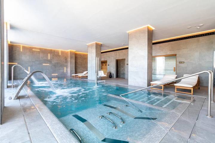 Hôtel pour 2 personnes, avec sauna ainsi que jardin et jacuzzi à Loja - 3