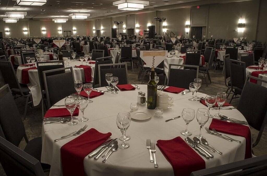 2 Connecting Suites at a Hotel in Fargo, North Dakota