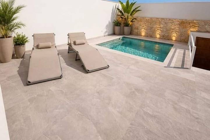Villa pour 4 personnes, avec piscine et balcon à Porto Cristo