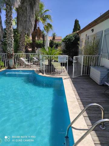 Villa pour 8 personnes, avec piscine ainsi que vue et terrasse à Lattes